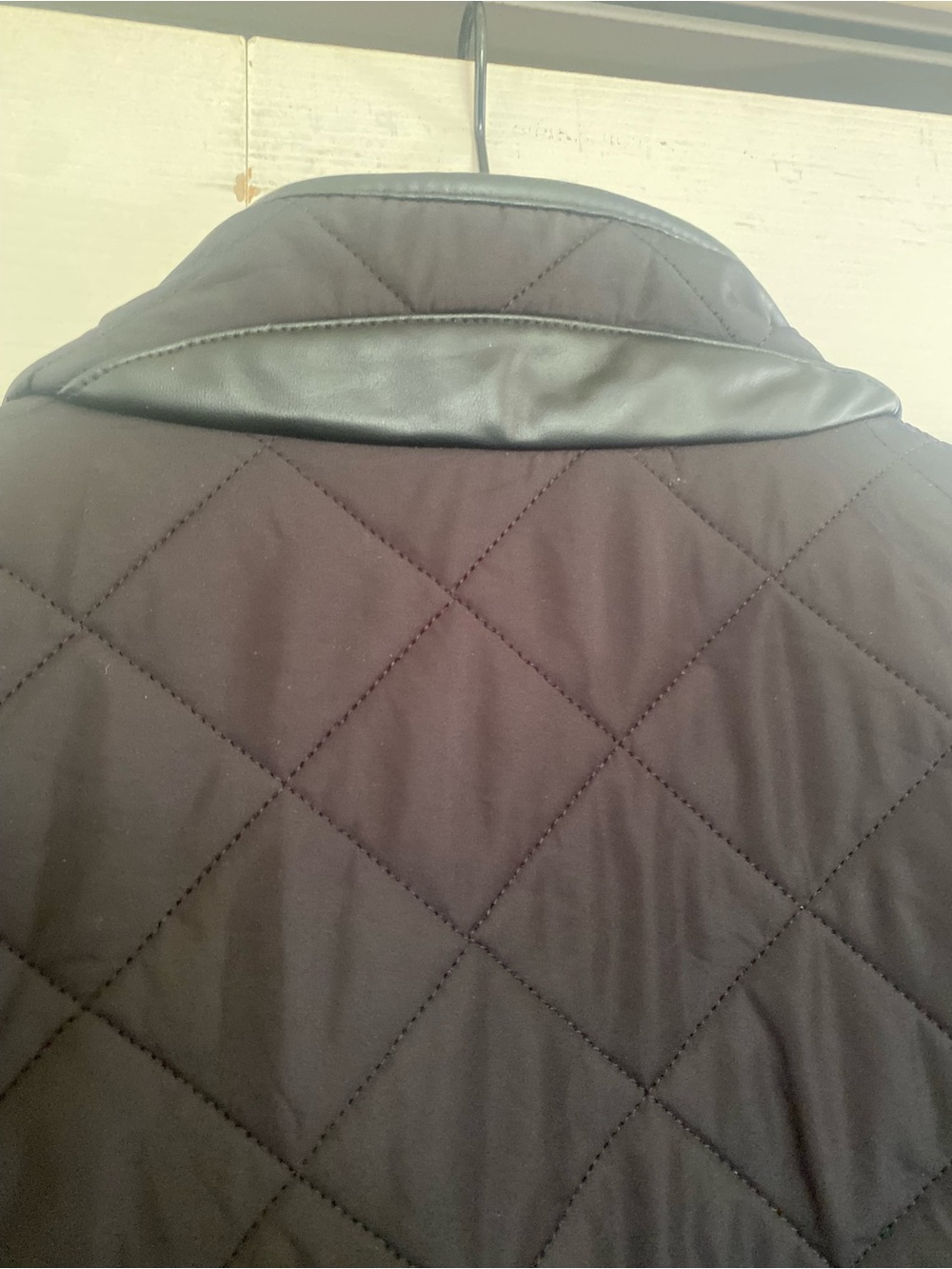 Barbour Quilted Jacket with Leather Trim - Picture 6 of 9